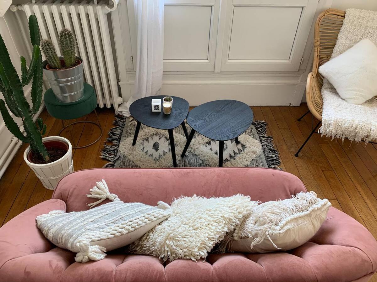 Appartement Le Nid Parisien - Chic - Vue Tour Eiffel Parijs